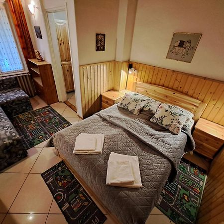 Апартаменты Csaladi Vendeghaz Эгер Экстерьер фото